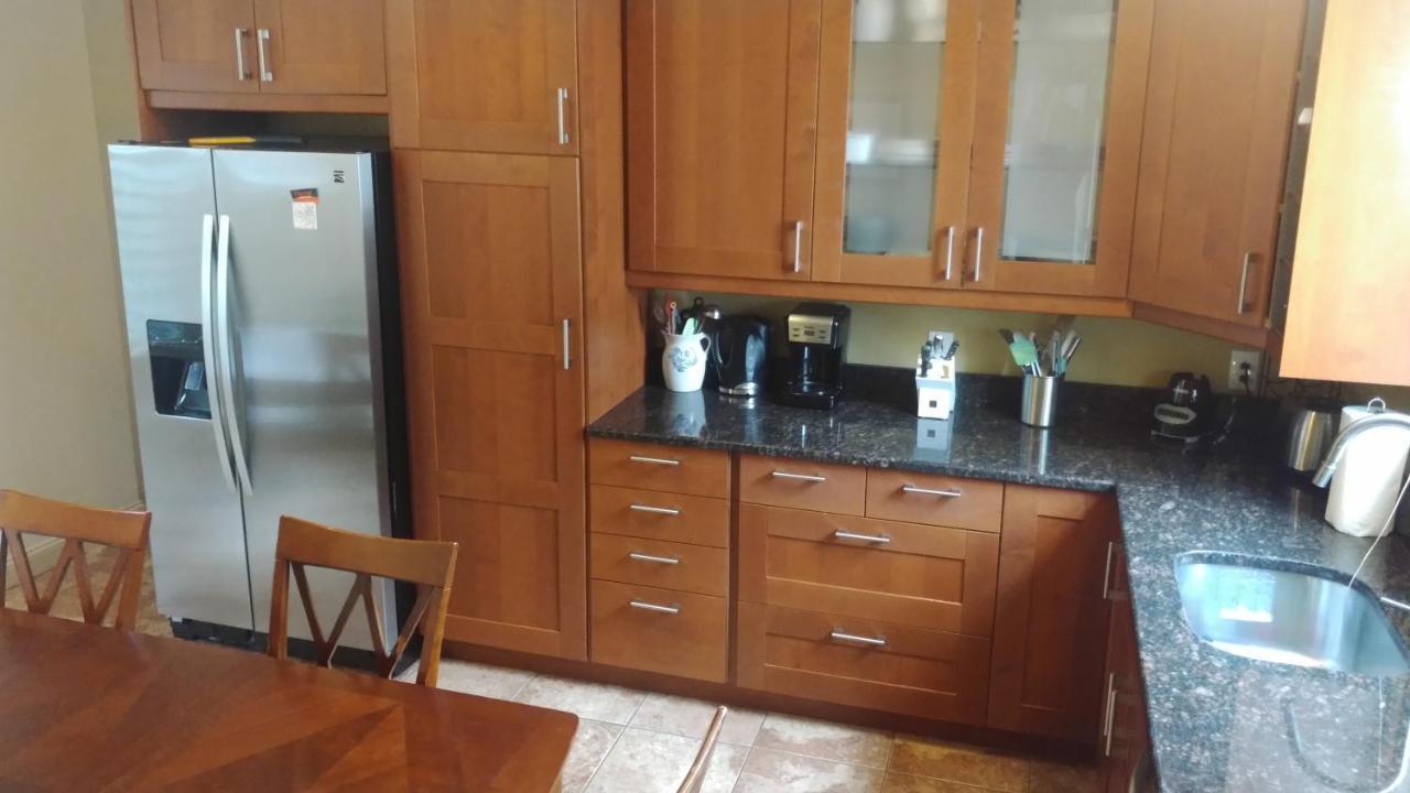 2 Bedroom Boston Condo In Jamaica Plain With Parking Exterior photo