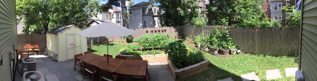 2 Bedroom Boston Condo In Jamaica Plain With Parking Exterior photo